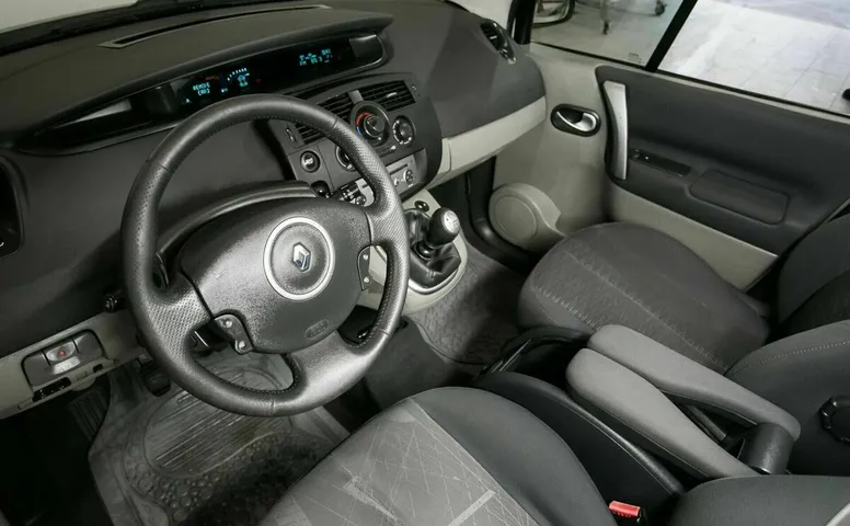 Renault scenic
