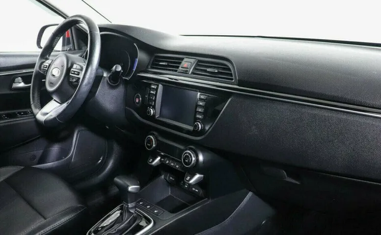 Kia Rio X-Line 1.6 Автомат