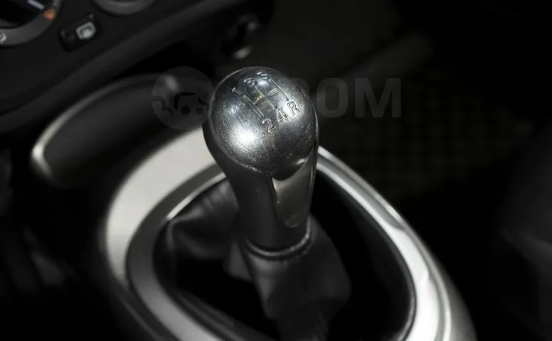 Nissan Juke, 1 поколение