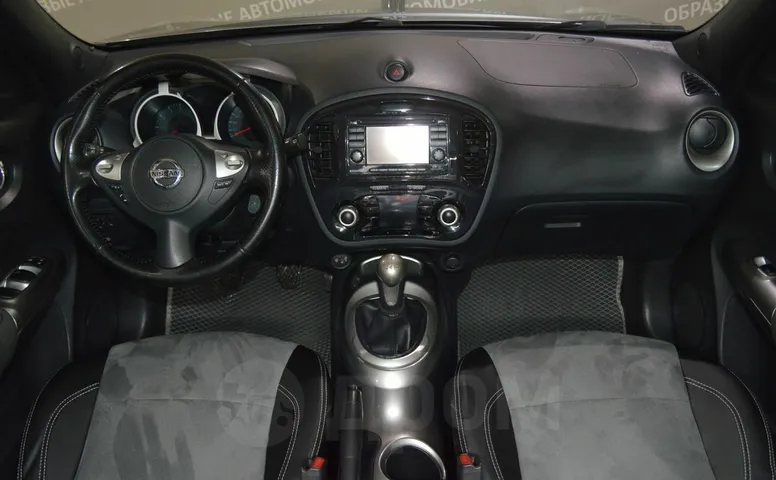 Nissan Juke, 1 поколение