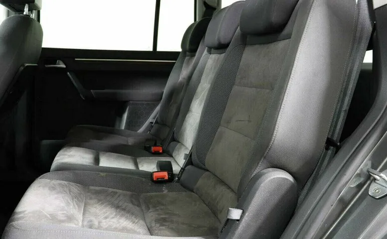 Volkswagen Touran 1.4 Робот