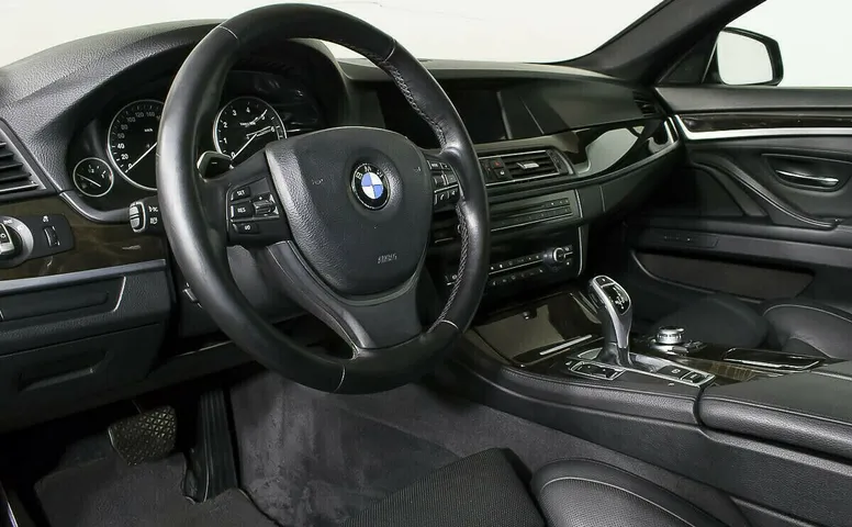 BMW 5 серии VI (F10/F11/F07)