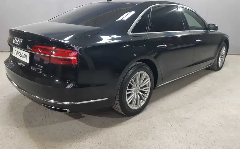 Audi A8 Long 3.0 AT (310 л.с.) 4WD