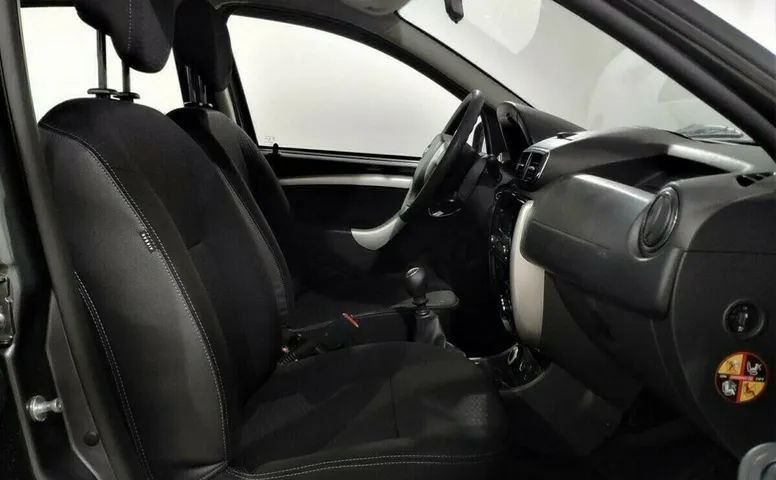 Nissan terrano