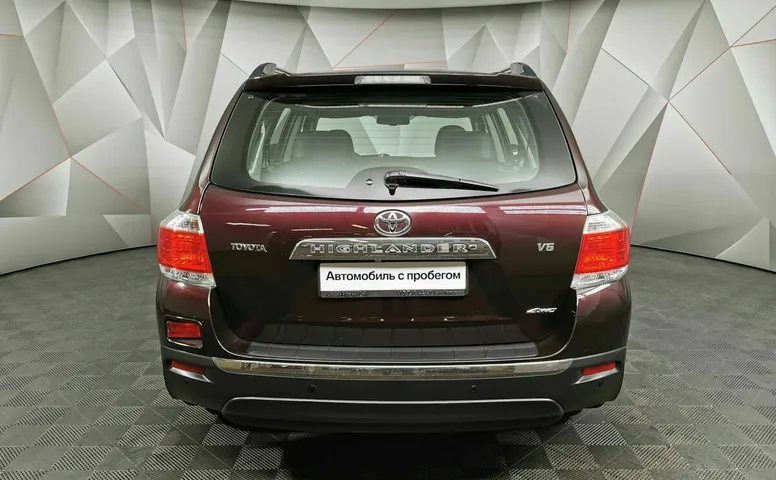 Toyota Highlander 3.5 AT 4WD (273 л.с.) Комфорт Красный