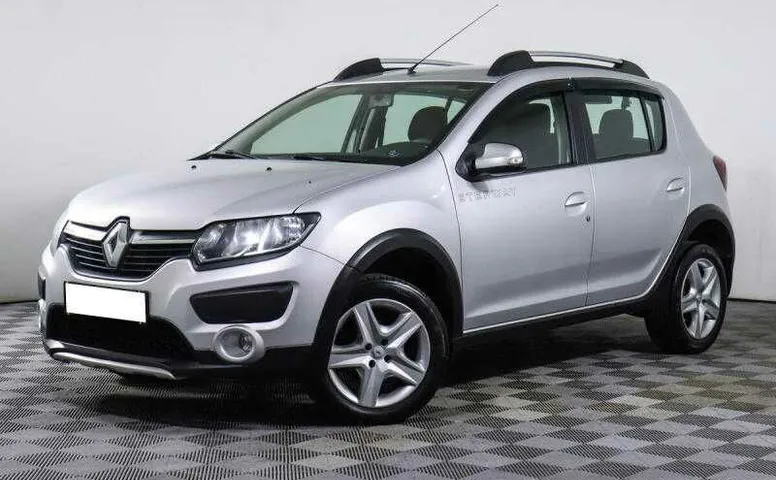 Renault sandero stepway мкпп 2017 с пробегом 50 000 км
