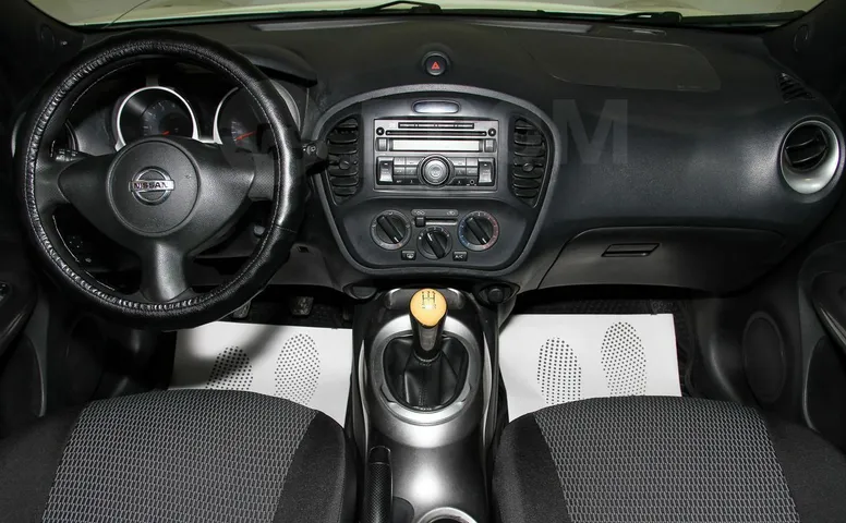 Nissan Juke, 1 поколение