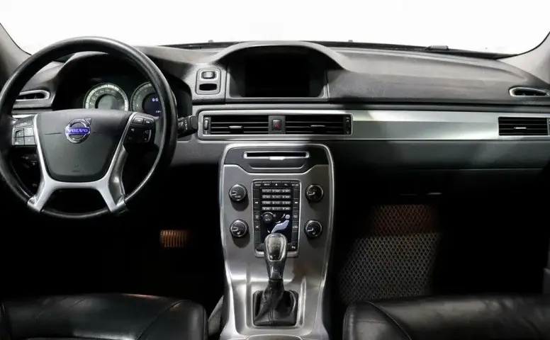 Volvo S80