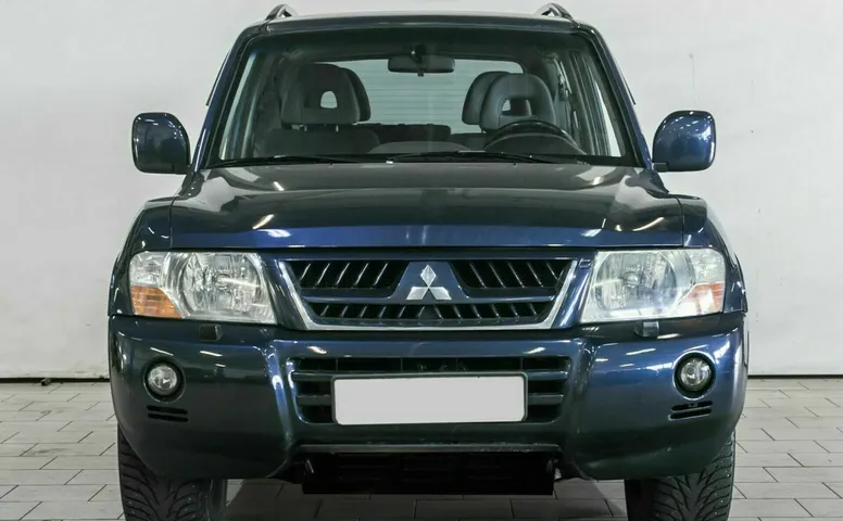 Mitsubishi pajero