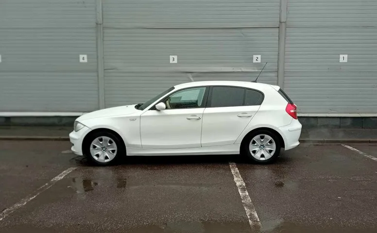 BMW 1 серии 116i I (E81/E82/E87/E88) Рестайлинг