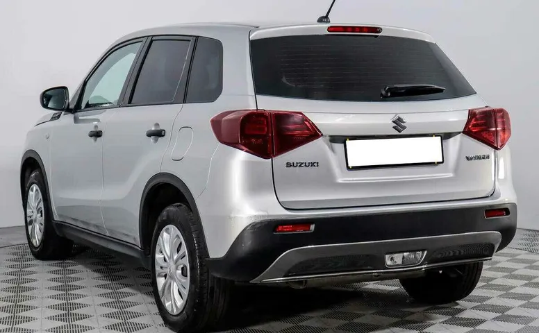 Suzuki vitara мкпп 2018 с пробегом 64 249 км