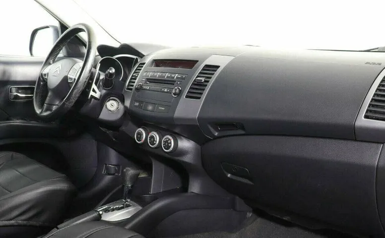 Citroen C-Crosser 2.4 Вариатор