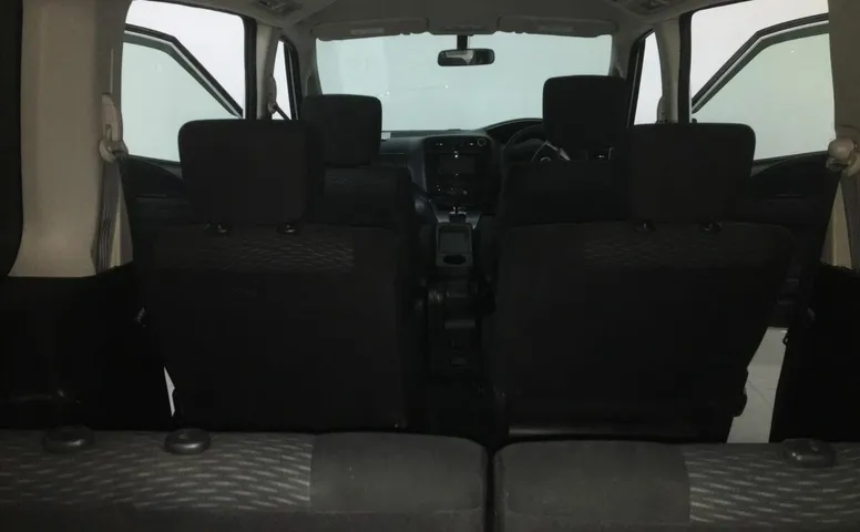 Nissan SERENA 2.0 CVT (144 л.с.) 4WD