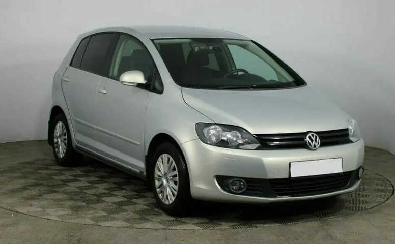 Volkswagen Golf Plus 1.6 Робот
