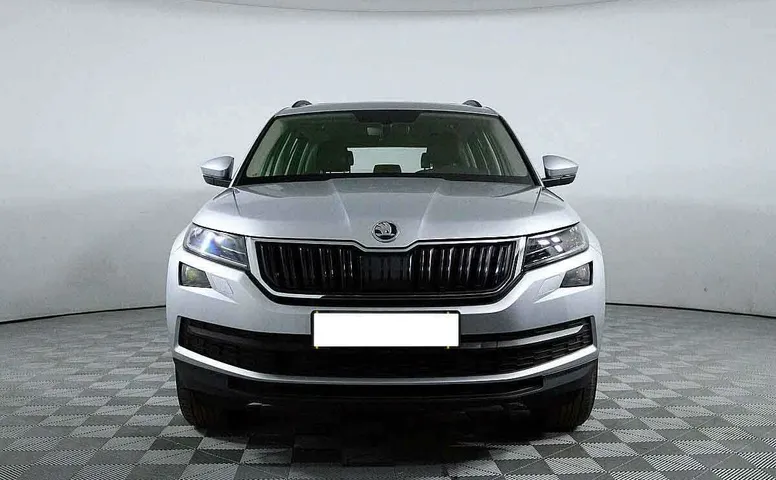 Skoda kodiaq робот 2018 с пробегом 44 290 км