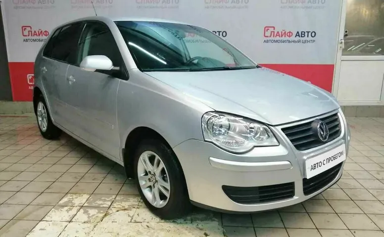 Volkswagen POLO 1.4 MT (80 л.с.)