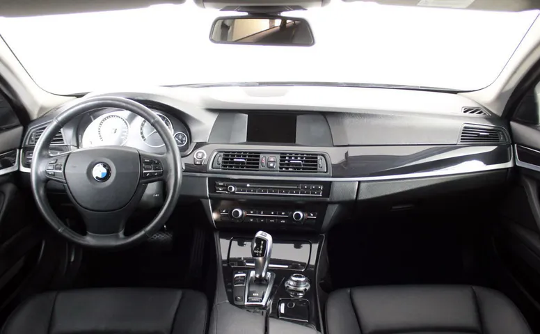 BMW 5 серия