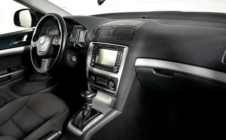 Skoda Octavia II (A5) Рестайлинг
