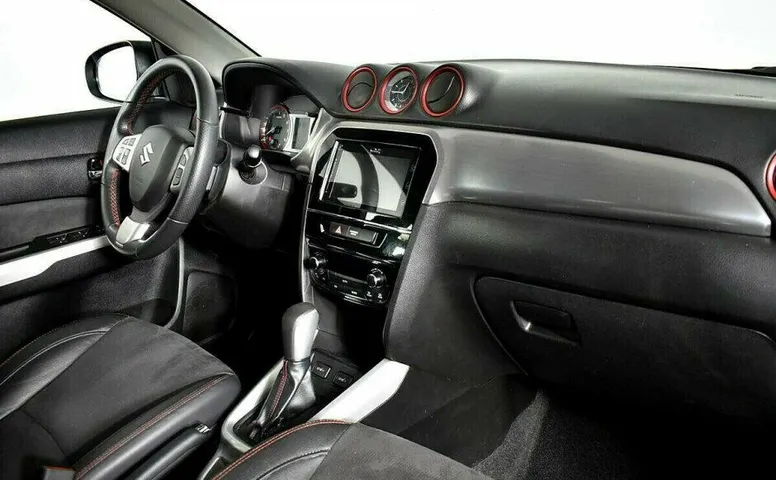 Suzuki Vitara 1.6 Автомат