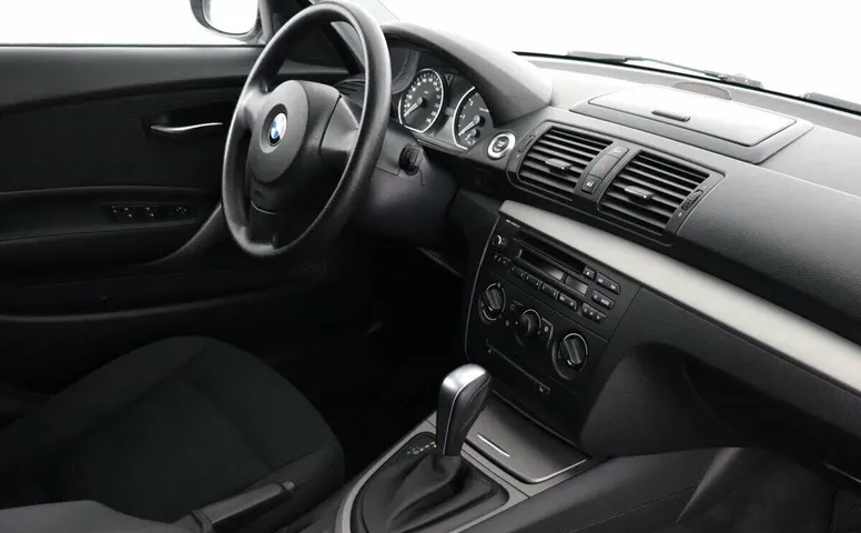 BMW 1 серии 116i I (E81/E82/E87/E88) Рестайлинг