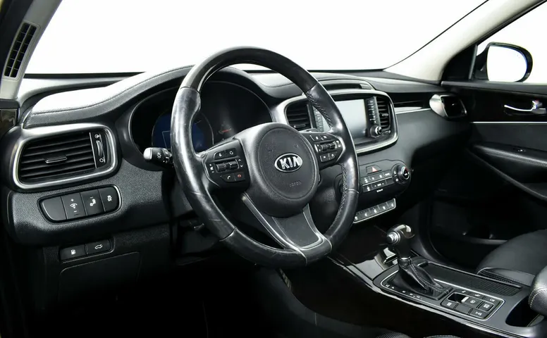 Kia Sorento 2.2 АКПП