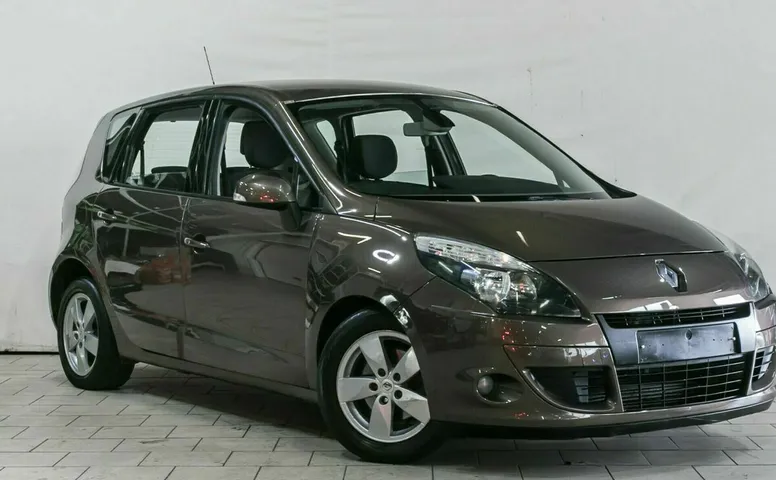 Renault scenic