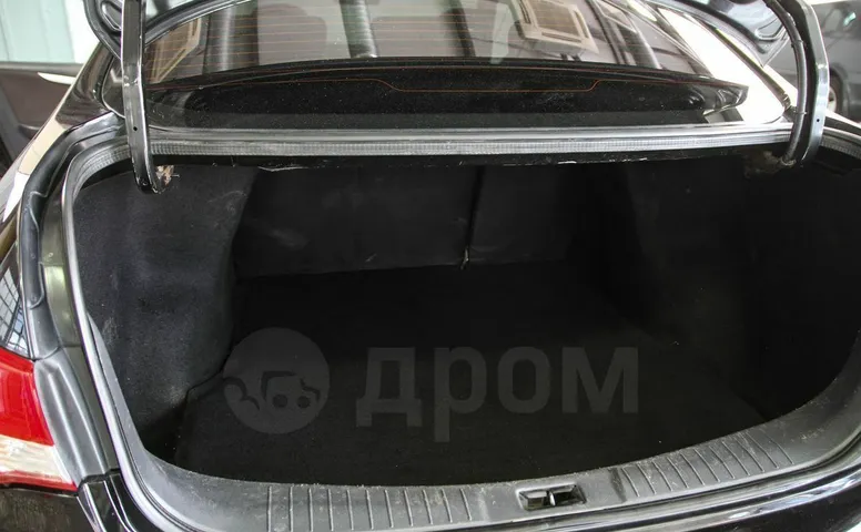 Nissan Almera, 3 поколение