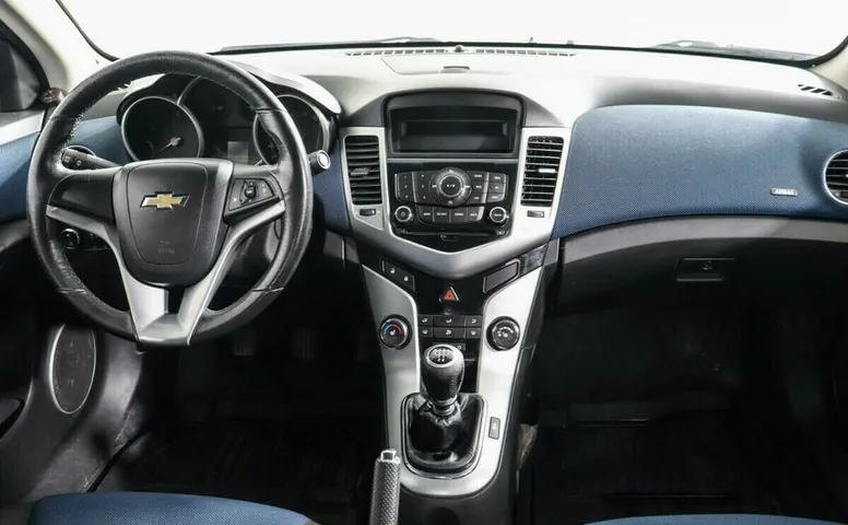 Chevrolet Cruze I