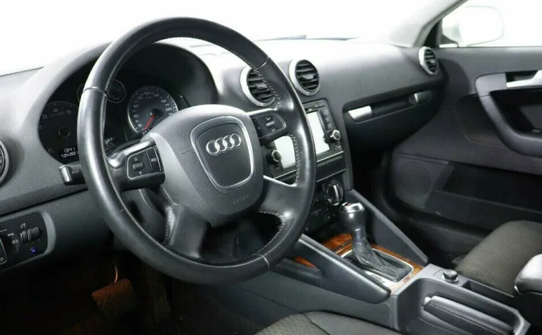 Audi A3 1.2 Робот