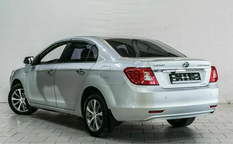 Lifan cebrium (720)