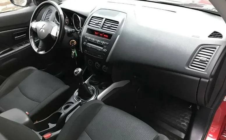 Mitsubishi ASX