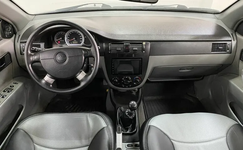 Daewoo GENTRA 1.5 MT (107 л.с.)