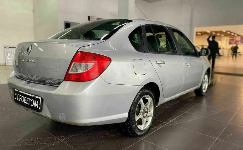 Renault symbol ll