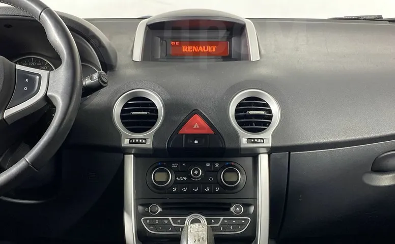 Renault Koleos, 1 поколение
