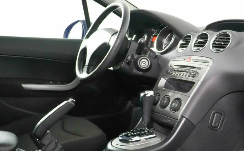 Peugeot 408 1.6 Автомат