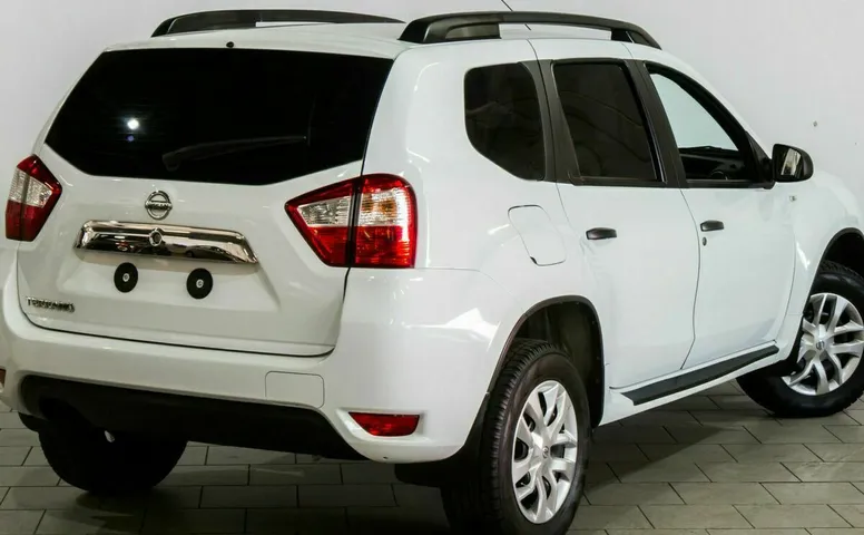 Nissan terrano