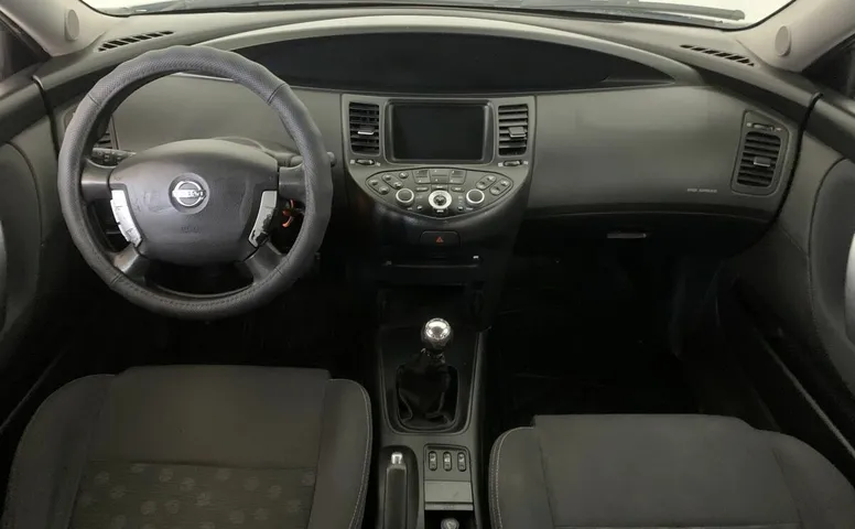 Nissan PRIMERA 1.6 MT (109 л.с.)