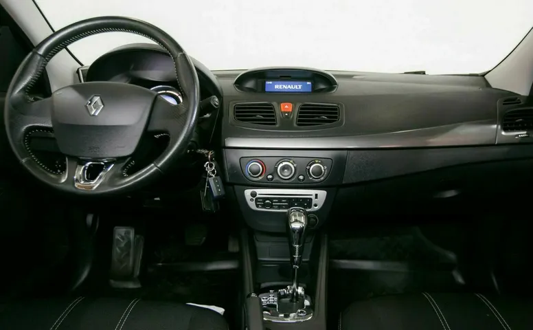Renault fluence