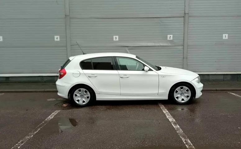 BMW 1 серии 116i I (E81/E82/E87/E88) Рестайлинг