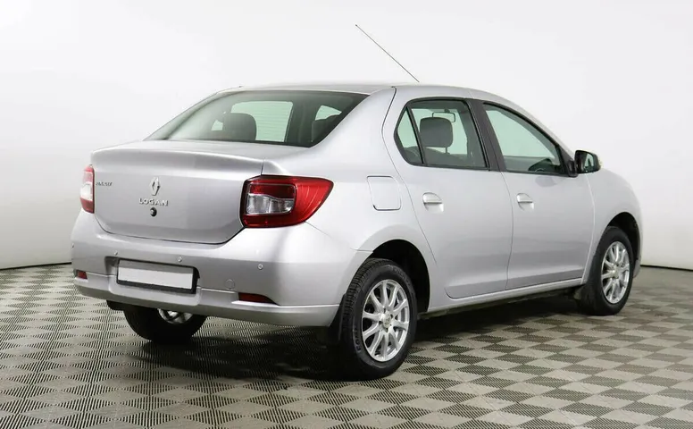Renault Logan II