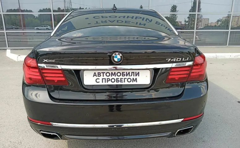 BMW 7ER 740Li xDrive 3.0 AT (320 л.с.) 4WD