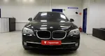 BMW 7 серия, V