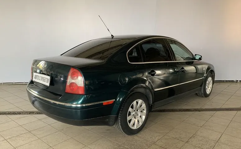 Volkswagen PASSAT 1.8 AT (170 л.с.)