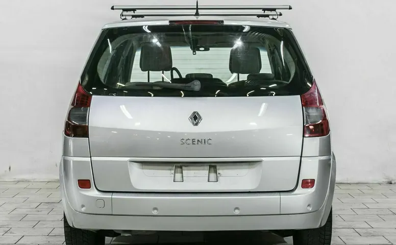 Renault scenic