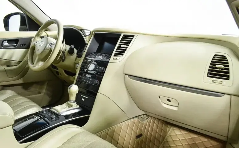 Infiniti FX