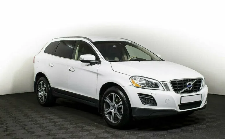 Volvo XC60 2.0 Робот