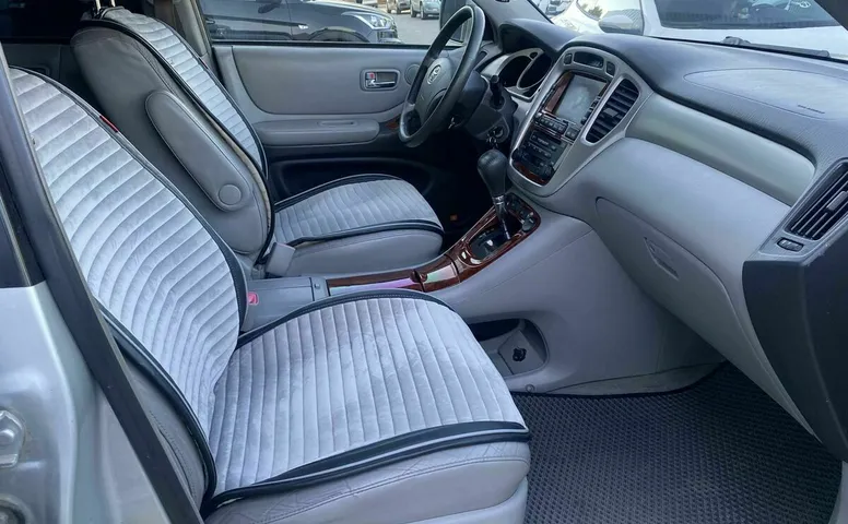 Toyota highlander