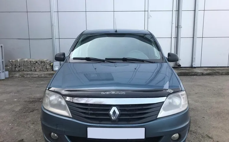 Renault LOGAN 1.6 MT (84 л.с.)