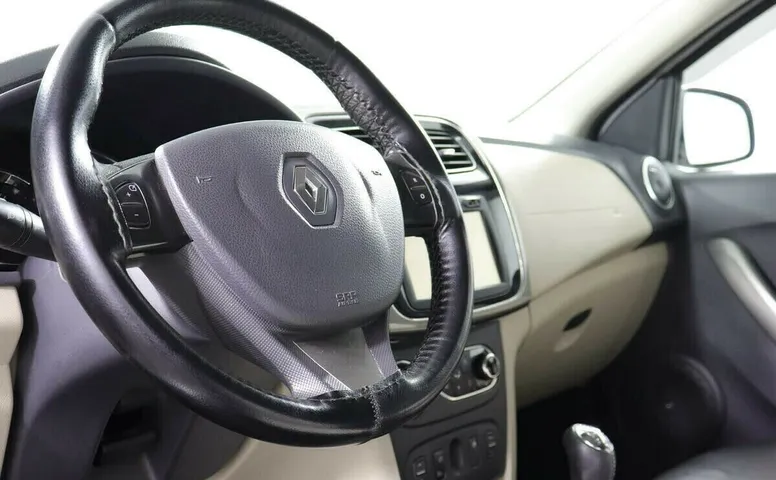 Renault Logan II