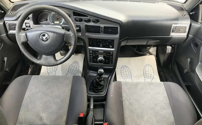 Daewoo NEXIA 1.5 MT (80 л.с.)